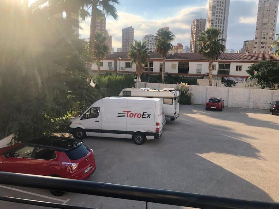 Apartamento Kuki En Rincon De Loix Benidorm Bagian luar foto