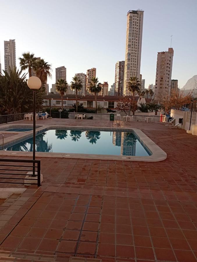Apartamento Kuki En Rincon De Loix Benidorm Bagian luar foto
