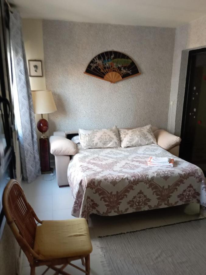 Apartamento Kuki En Rincon De Loix Benidorm Bagian luar foto